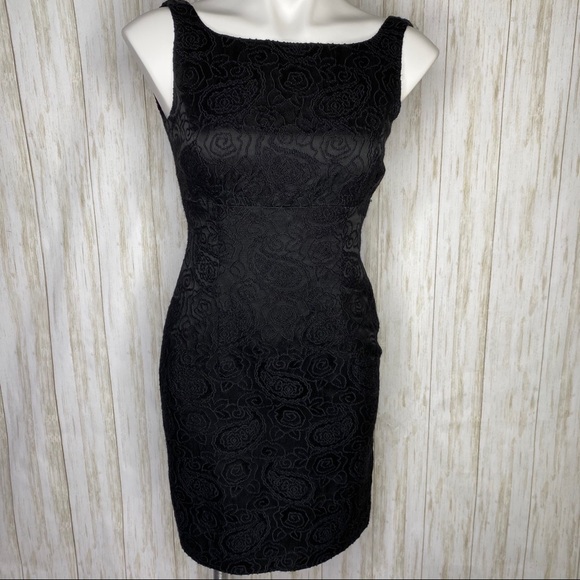 Nanette Lepore Dresses & Skirts - Nanette Lepore Jacquard black Cocktail Dress Petit